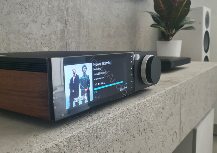 Nasza realizacja - Nowoczesny Design – Cambridge EVO 150 / Monitor Audio Silver 200
